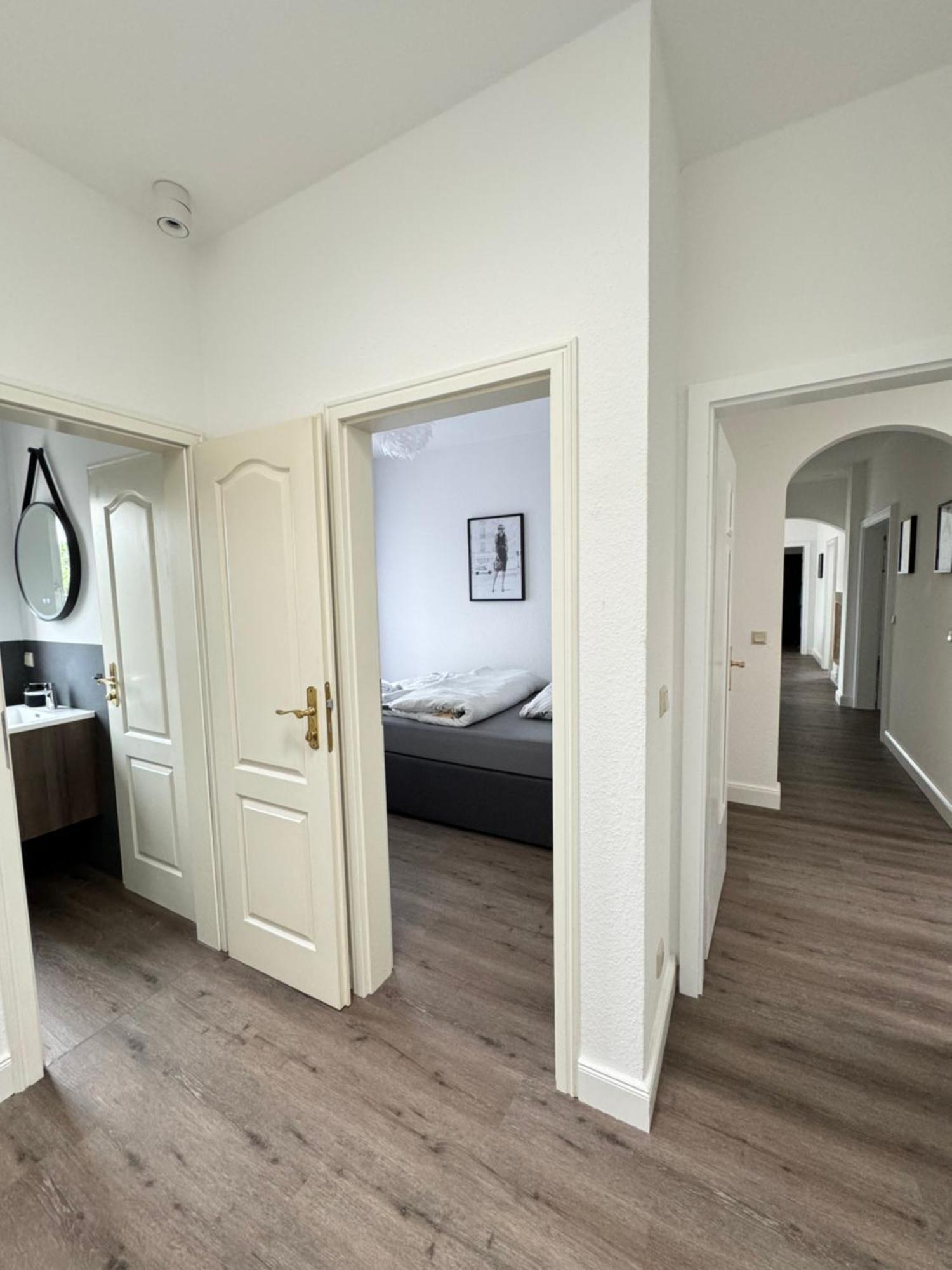 220 Qm Penthouse Wohnung Mit Fahrstuhl - Ohne Spa Маннгейм Екстер'єр фото